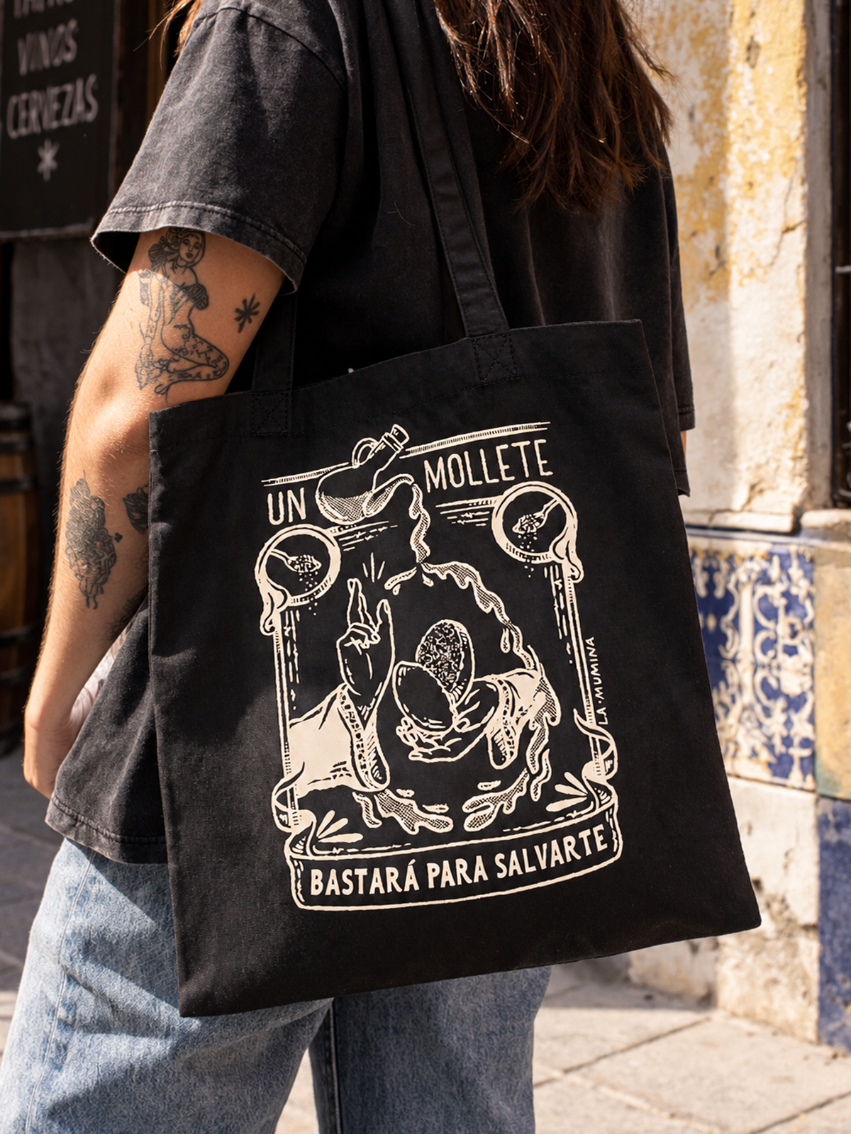 Totebag UN MOLLETE | Bolsa de Tela Ilustrada La Mumina